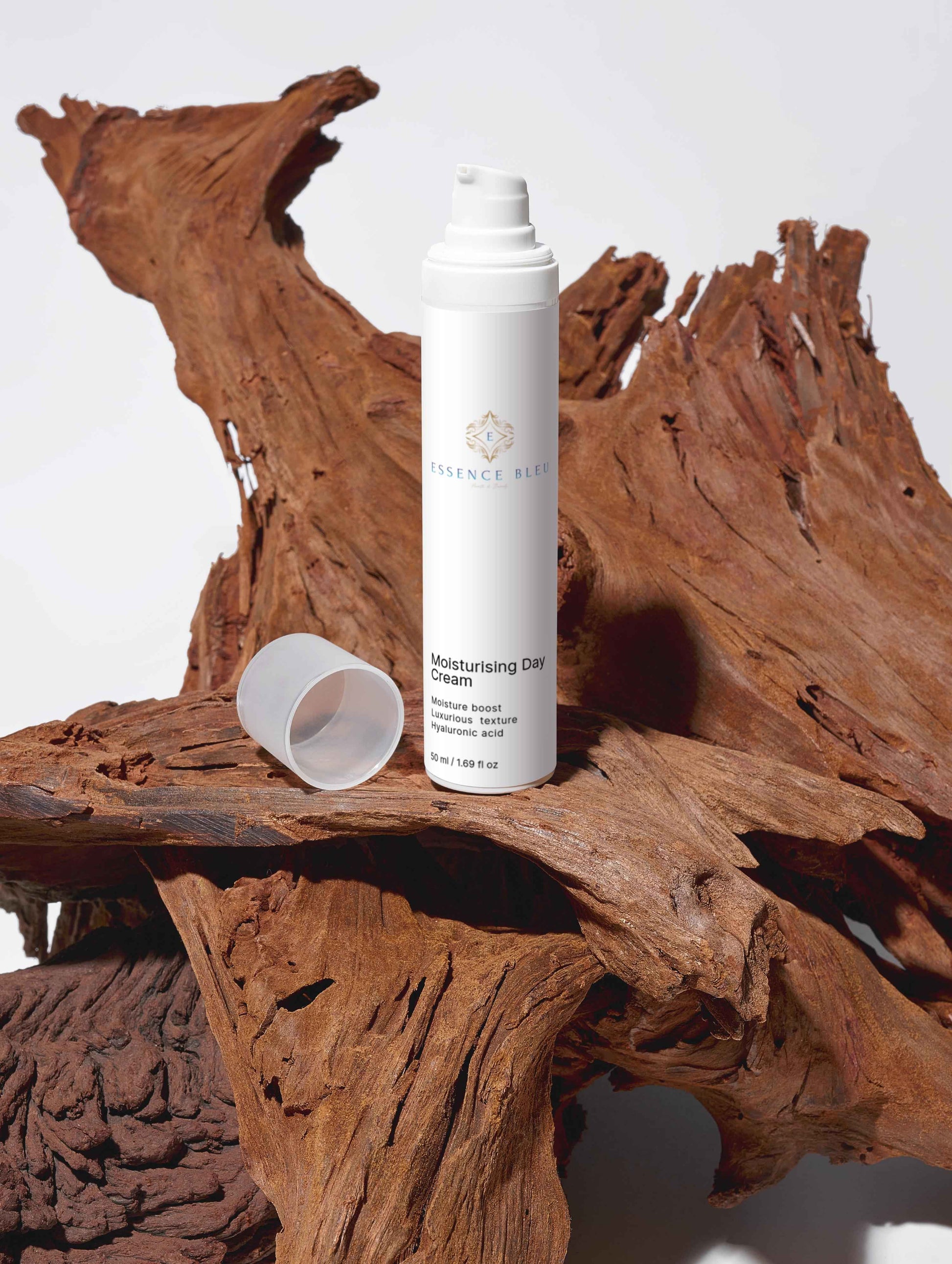 Moisturising Day Cream | Hyaluronic Acid & Rowanberry - Essence Bleu
